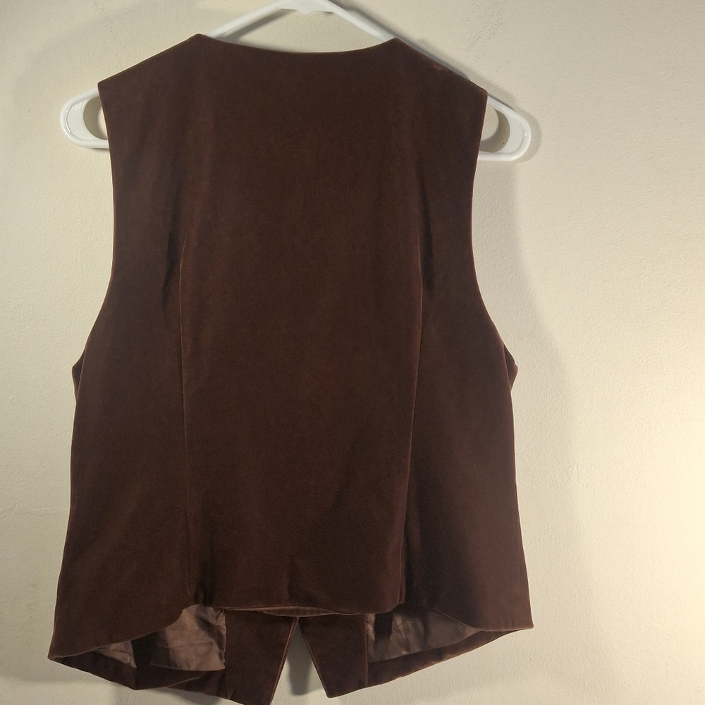Allegra K Women's Chocolate Brown Velvet 3 Button Vest Size L - Picture 2 of 12